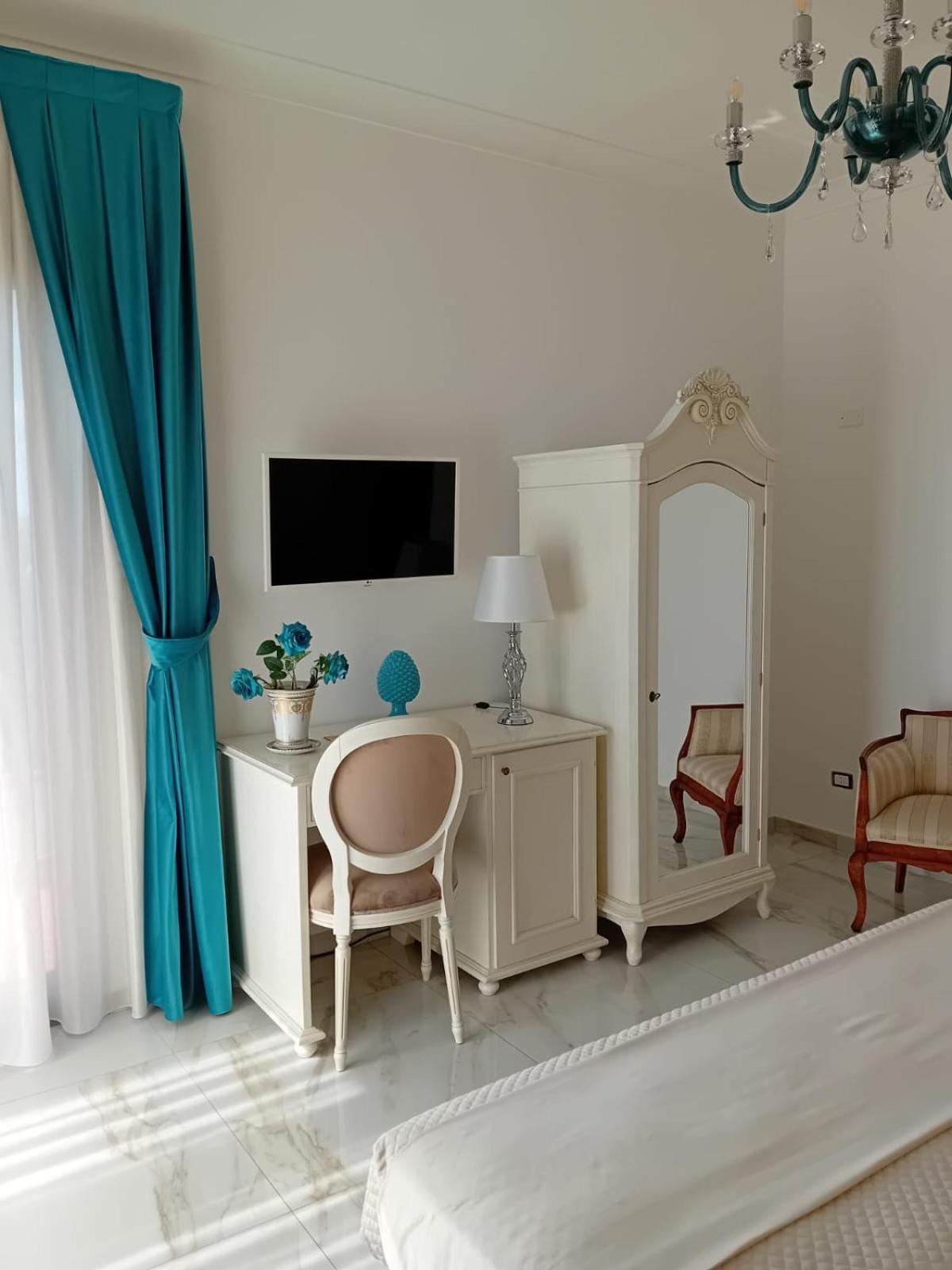 לינה וארוחת בוקר Casola di Napoli La Vigna Del Vento מראה חיצוני תמונה
